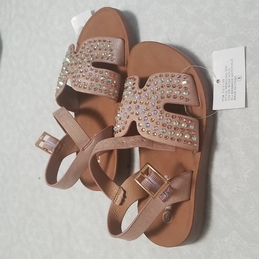 Girls gold sandals